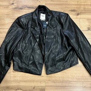 Abercrombie & Fitch Vegan Leather Cropped Blazer Jacket Black Women’s XL